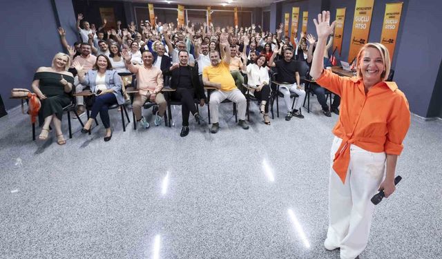 ATSO başkan adayı Öz: 'Liderlik, tek başına önde yürümek değil; ekibinin gücünü ortaya çıkarmak ve aynı hedefe birlikte yürümektir'