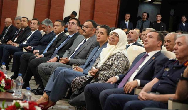 Savcı Gadem Taş'ın adı Antalya Adliyesindeki konferans salonuna verildi