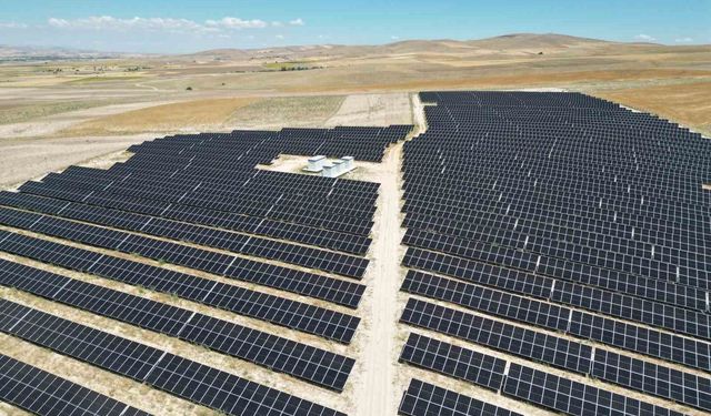 Yeşil dönüşüme güneş enerjisiyle katkı