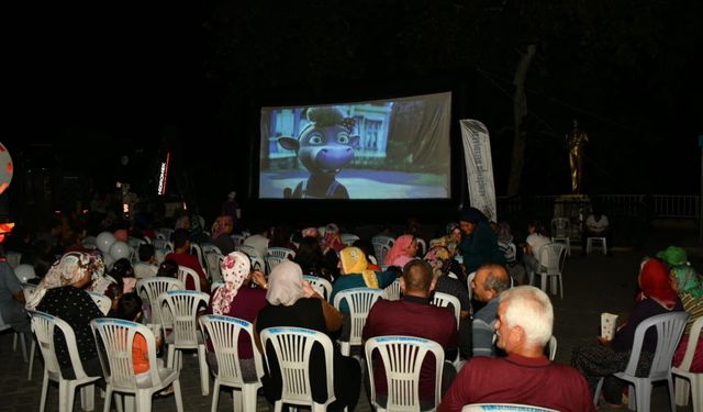 Yenişehir’de açık hava sinema günleri başladı
