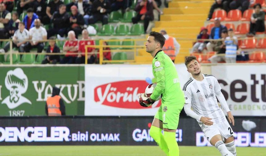Trendyol Süper Lig: Alanyaspor: 1 - Beşiktaş: 1 (Maç sonucu)