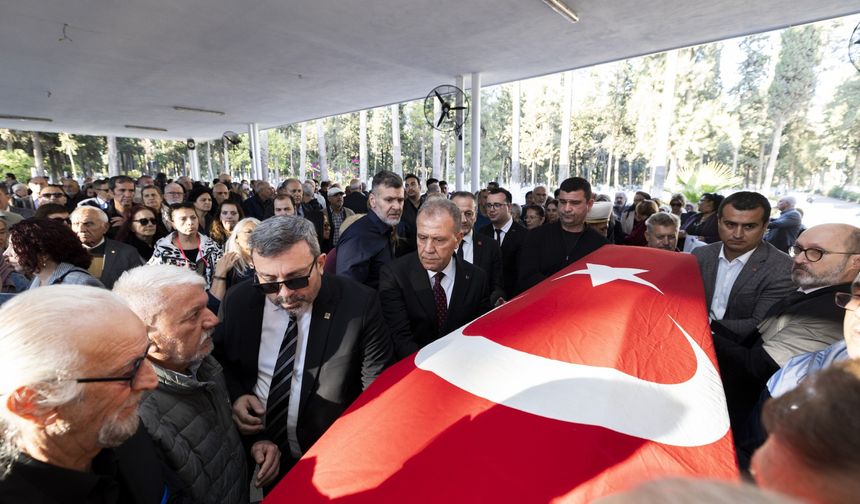 Muazzez İlmiye Çığ Mersin’de Toprağa Verildi