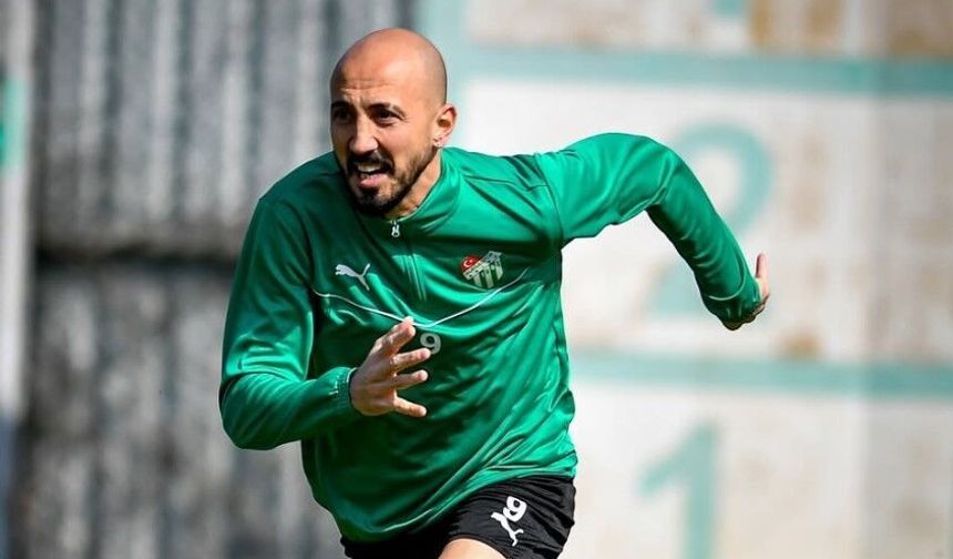 Ahmet İlhan Özek, Kırşehir FSK maçında yok