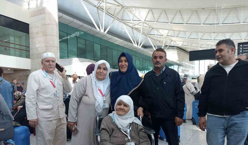 Ankara’dan ilk hac kafilesi dualarla uğurlandı