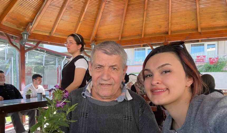 Hemşirelik öğrencileri huzurevi ziyaretlerinde renkli hatıralar bıraktı