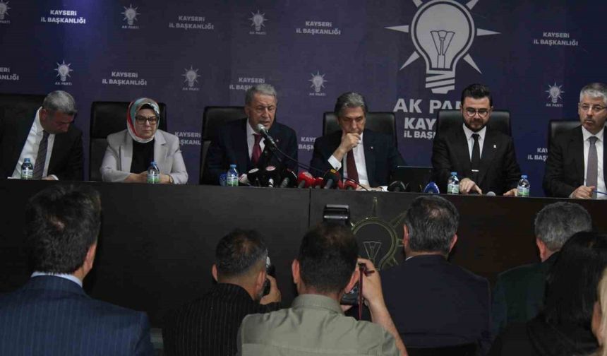 AK Parti Genel Başkan Yardımcısı Demir: "Bizim yerel yönetimler anlayışımız her şeyden önce saha belediyeciliğidir. Makam, mevkii, masa belediyeciliği ile bir alakamız yoktur"