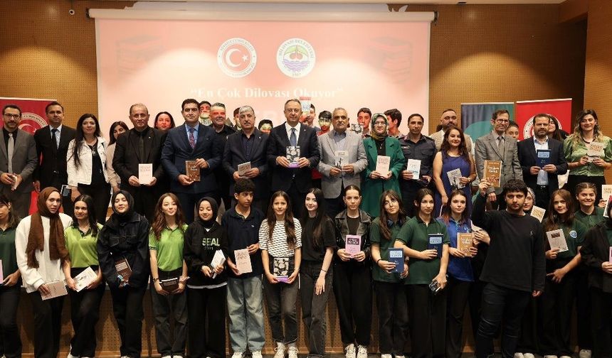 Dilovası’nda kitap okuma kültürü yaygınlaşıyor