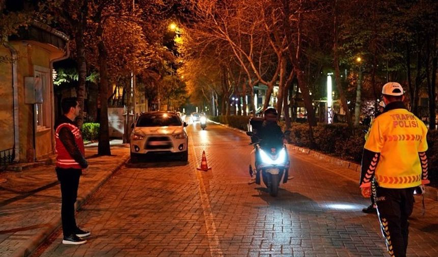 Isparta’da son 1 haftada 44 aranan şahıs yakalandı