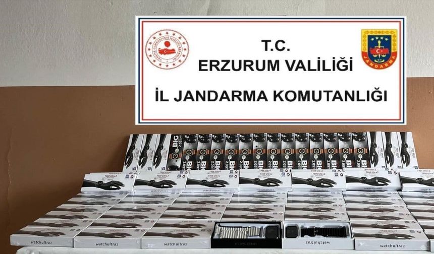 Jandarmadan akıl saat operasyonu
