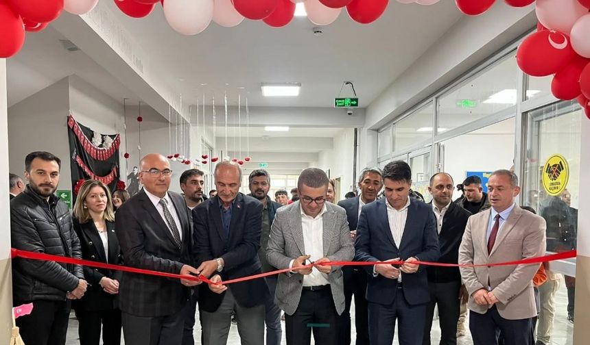 Kağızman’da yılsonu sergisine yoğun ilgi