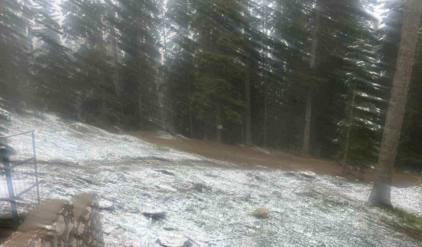 Kastamonu’da Mayıs ayının ortasında kar sürprizi