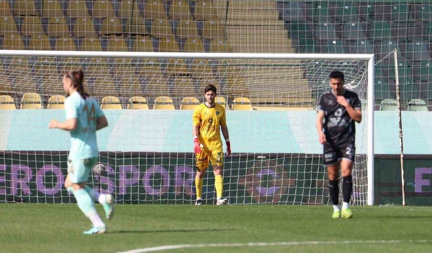 Kocaelispor, kaleci Batuhan Şen’in opsiyonunu kullanmadı