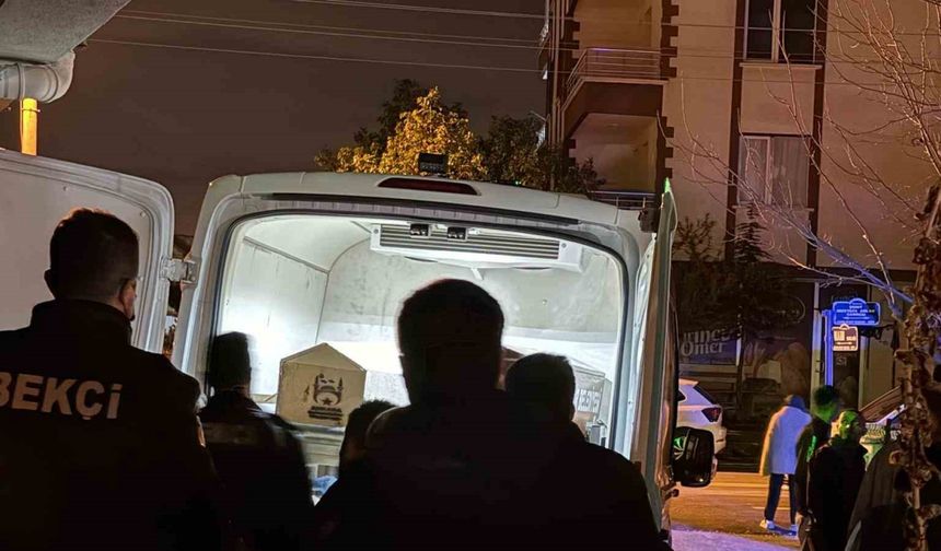Komşusunu vurup intihar etti