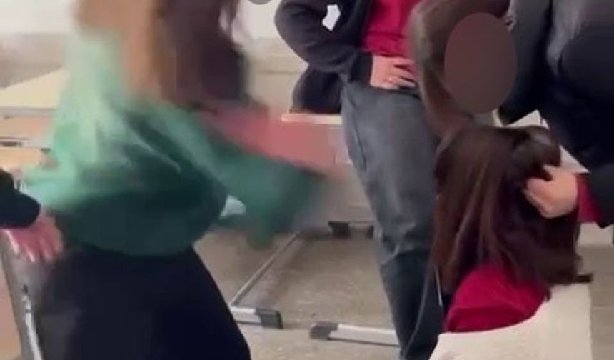 Lisedeki şiddet olayıyla ilgili 1 öğrenci tutuklandı, 4 öğrenciye ev hapsi verildi