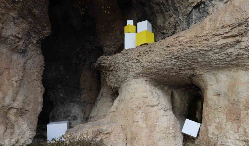 Malatya’da bin 500 rakımdaki mağaralarda çağdaş sanat sergisi