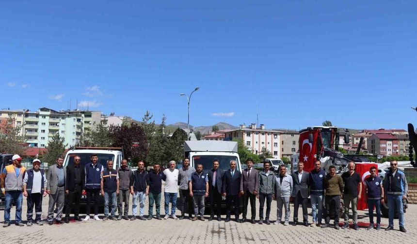 Oltu Belediyesi hizmet filosunu güçlendirdi