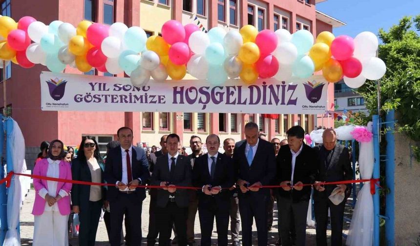 Oltu Nene Hatun Mesleki ve Teknik Anadolu Lisesi’nden yıl sonu sergisi