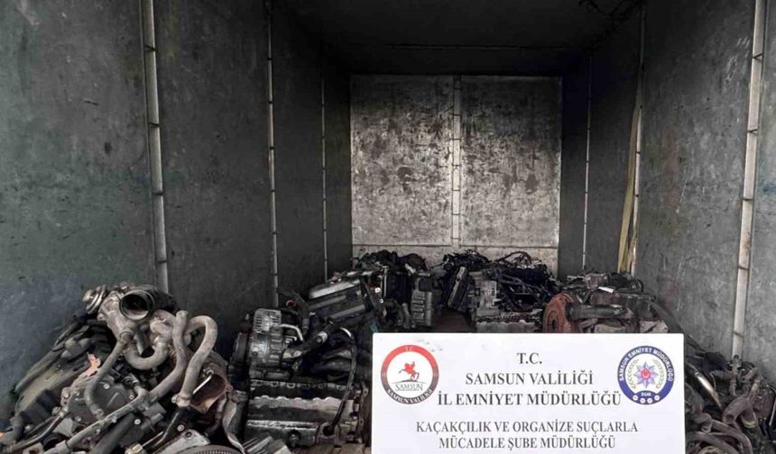 Samsun’da 13 adet gümrük kaçağı lüks araç motoru ele geçirildi