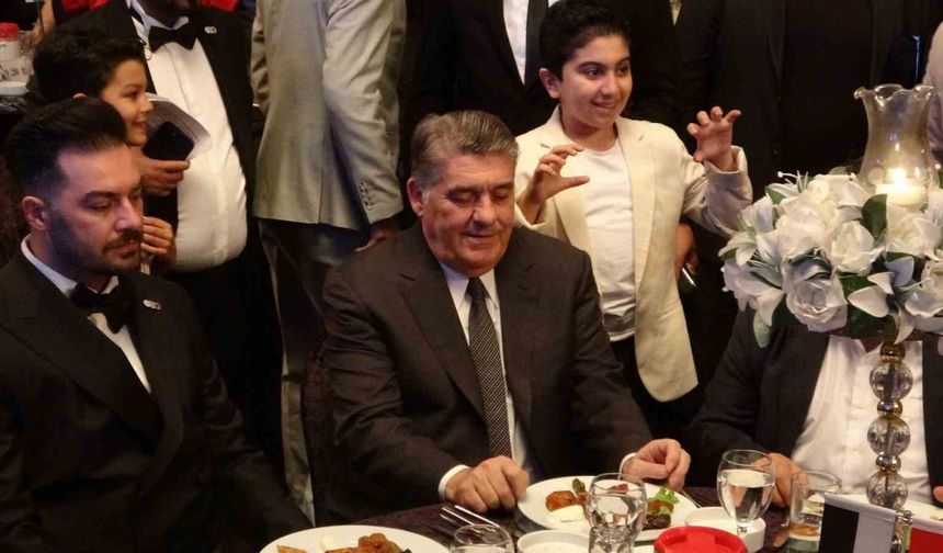 Serdal Adalı, Malatya’da moral gecesine katıldı