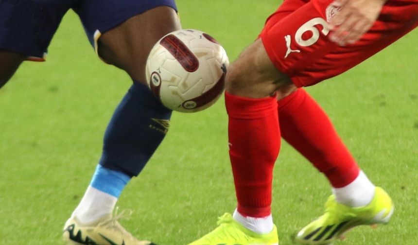 Türk futbolunun köklü takımlarının önlenemez seri düşüşü
