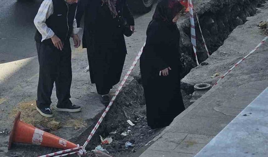 Zonguldak’ta alt yapı çalışması tehlikeye davetiye çıkartıyor