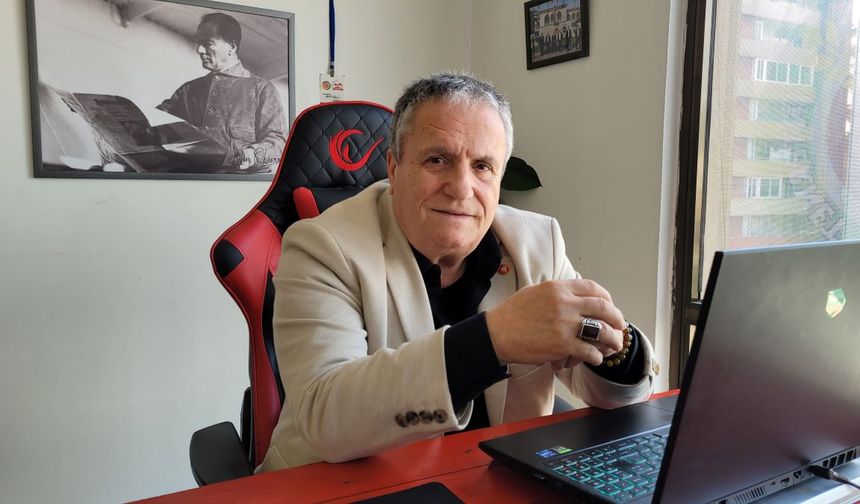 Aynı Yolda Yürürler Ama Kol Kola Değil!