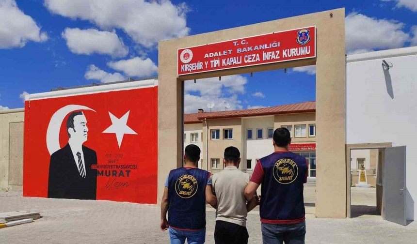 Kırşehir’de kesinleşmiş hapis cezası bulunan hükümlü yakalandı