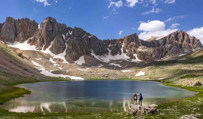Turizm geliri geçen yılın aynı çeyreğine göre yüzde 8,4 arttı