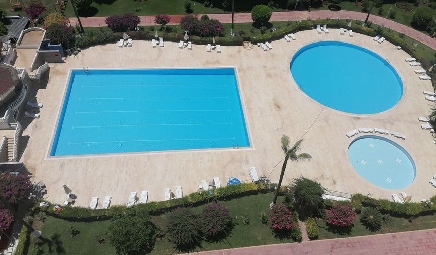 Mersin Davultepe’de Sitelerde Havuz Suyu Tartışması!