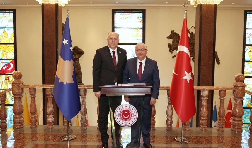 Bakan Güler, Kosova Bölgesel Kalkınma Bakanı Damka ile bir araya geldi