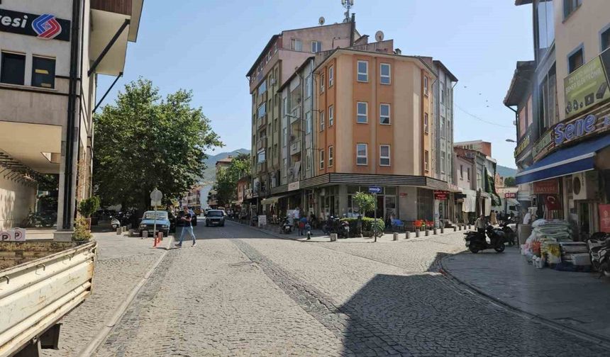 Sındırgı’da 4.3’lük deprem
