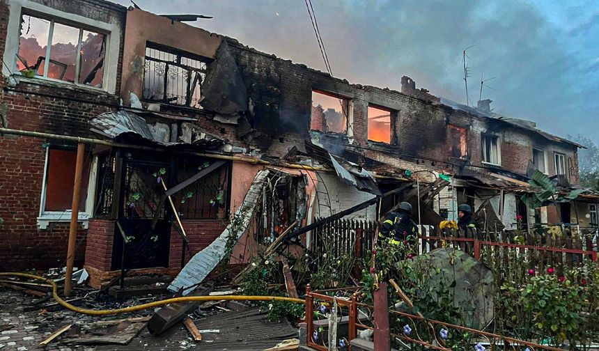 Rusya, Ukrayna’da apartmana saldırdı: 4 ölü