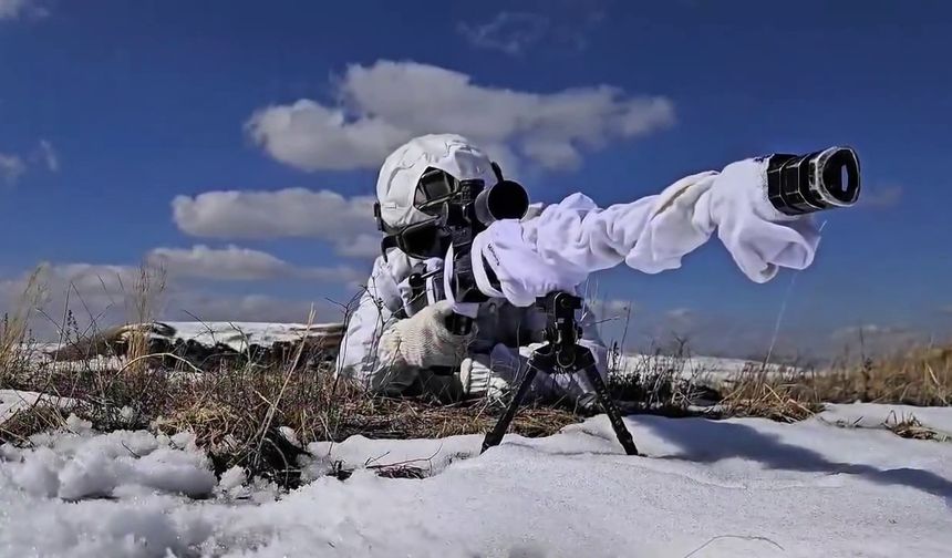 Aziziye Zaferi’nin 148’inci yıldönümünde Mehmetçik’ten ecdada vefa