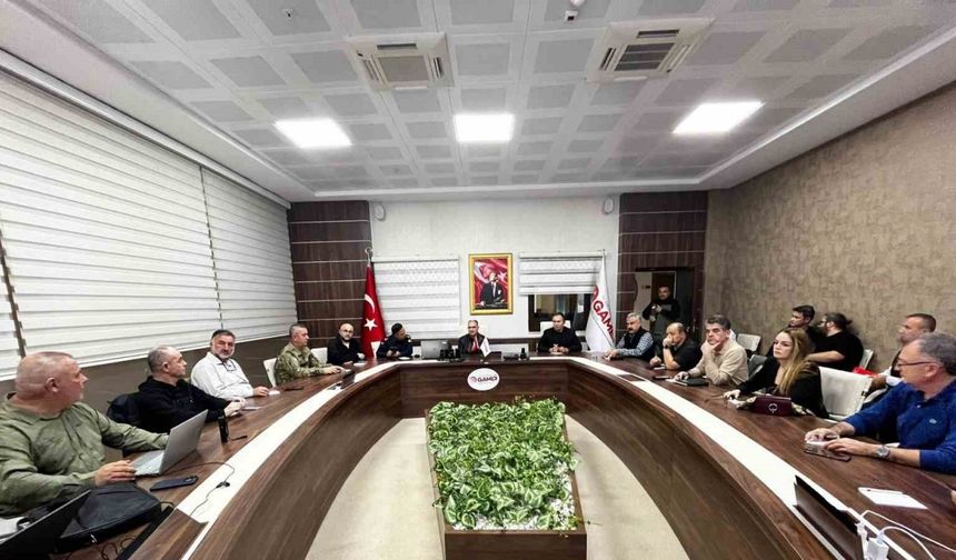 Balıkesir depremi sonrası Manisa’da kriz yönetimi devrede