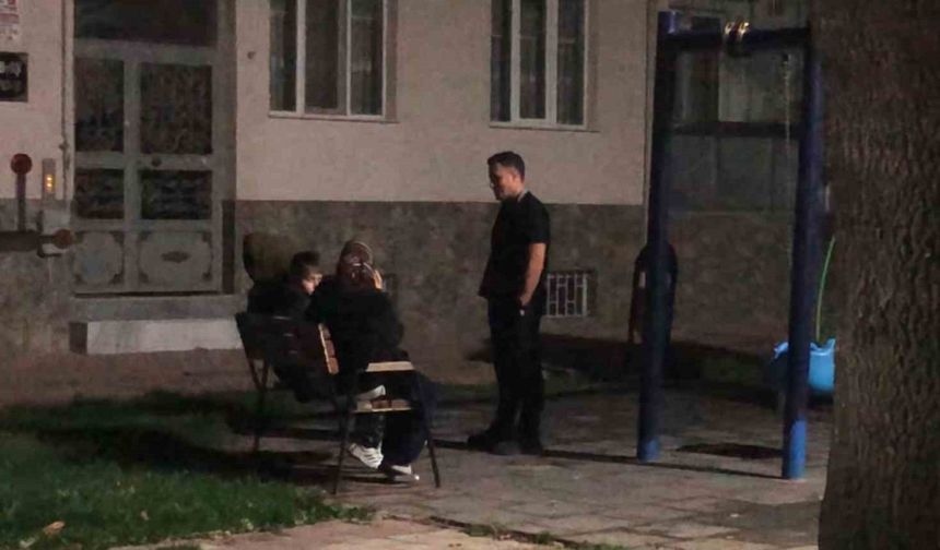 Balıkesir’deki deprem Eskişehir’de de hissedildi, vatandaşlar sokağa çıktı