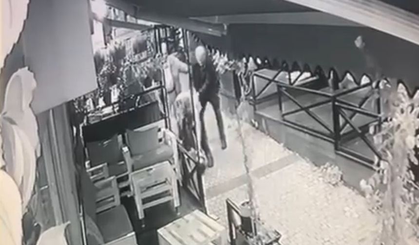 Bursa’da mekana alınmayan alkollü şahıs dehşet saçtı: 4 yaralı