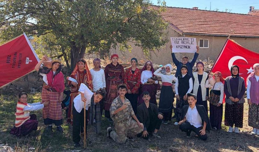 Çocuklardan Cumhuriyet Bayramı’na özel farklı kutlama