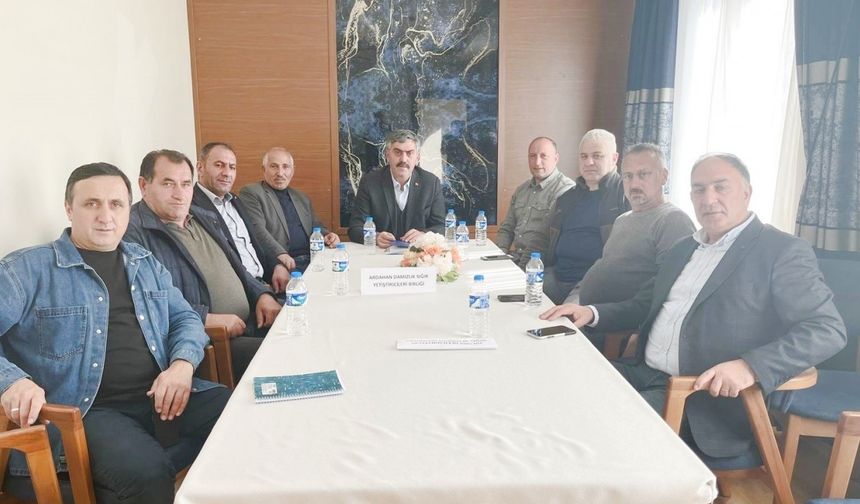 DSYB Başkan adayı Baydar, basınla buluştu