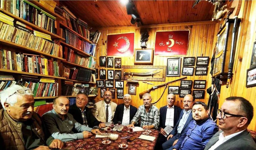 Giresun’da bu kafe müşterilerini zamanda yolculuğa çıkarıyor