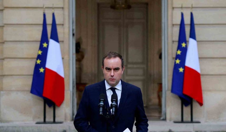 İstifa eden Fransa Başbakanı Lecornu: "Şu an içinde bulunduğumuz zorluk anı aynı zamanda bir sorumluluk anı"