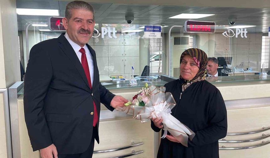 Karaman’da PTT’den 185’inci müşteriye kuruluş yıl dönümü hediyesi