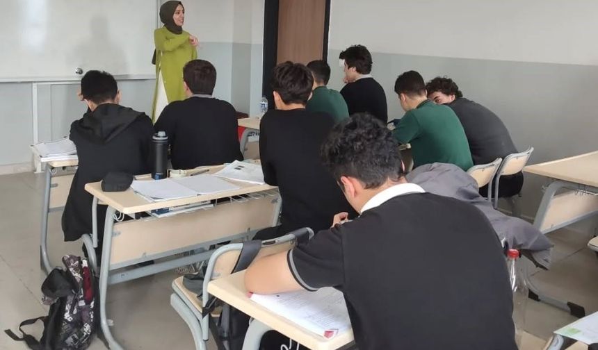 Kütahya Şehit Selim Cansız AİHL’de motivasyon semineri