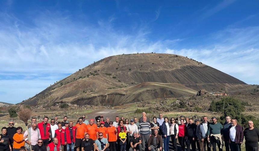 Manisa Kamp Karavan Derneği üyeleri Kula Jeoparkı’nı gezdi