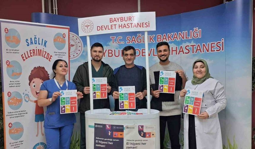 Sağlık çalışanları tarafından el hijyeninin önemi anlatıldı