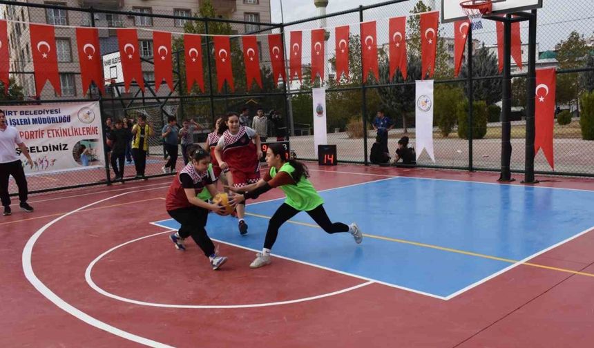Siirt’te 3X3 Sokak Basketbol Turnuvası başladı