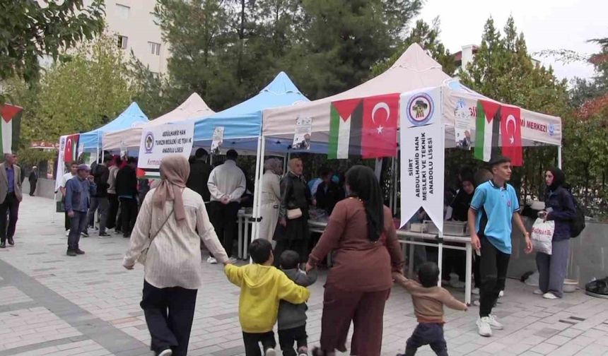 Siirt’te öğrencilerden Gazze yararına etkinlik