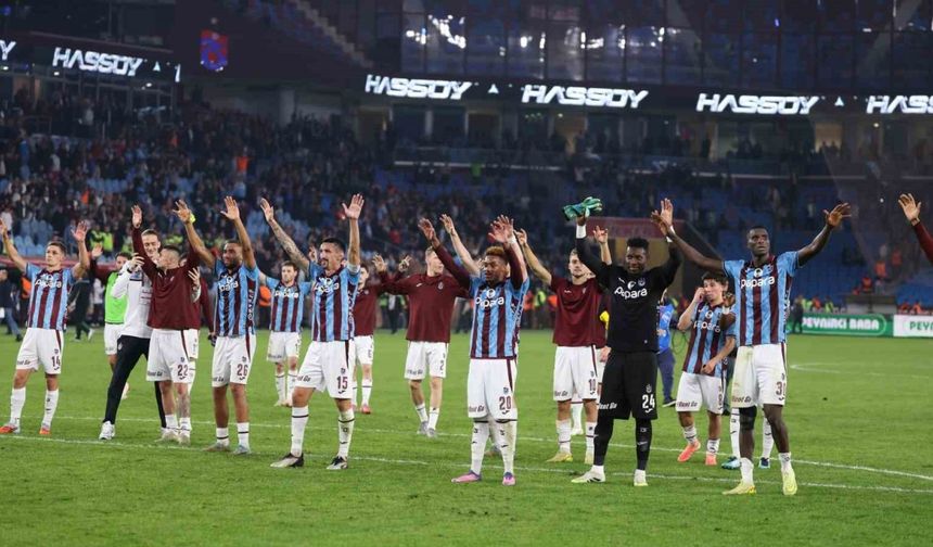 Trendyol Süper Lig: Trabzonspor: 2 - Eyüpspor: 0 (Maç sonucu)