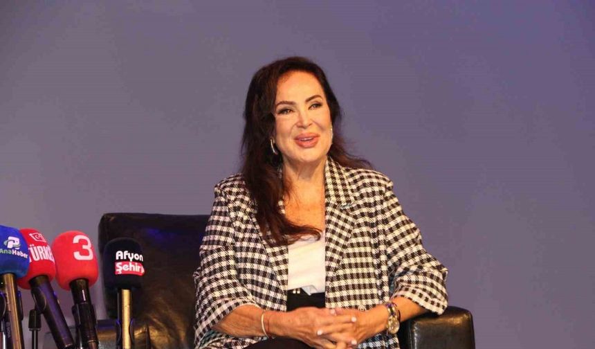 Türk sinemasının Sultanı Türkan Şoray’dan duygulandıran yorum