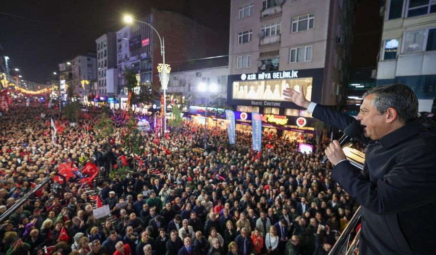 Özgür Özel’den Akın Gürlek Tepkisi: “Çerinize Çöpünüze Sahip Çıkın!”