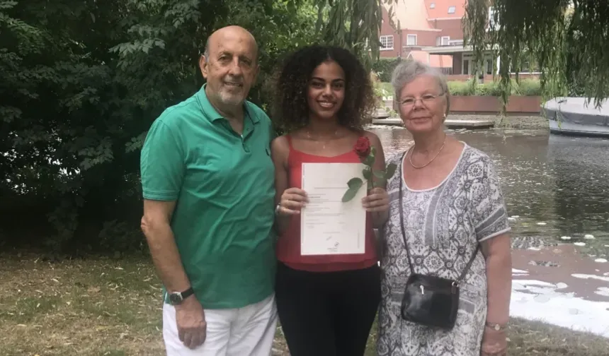 Hollanda’da 3. Ve 4. Nesil Göçmen Kökenliler Başarılarıyla Örnek Oluyor